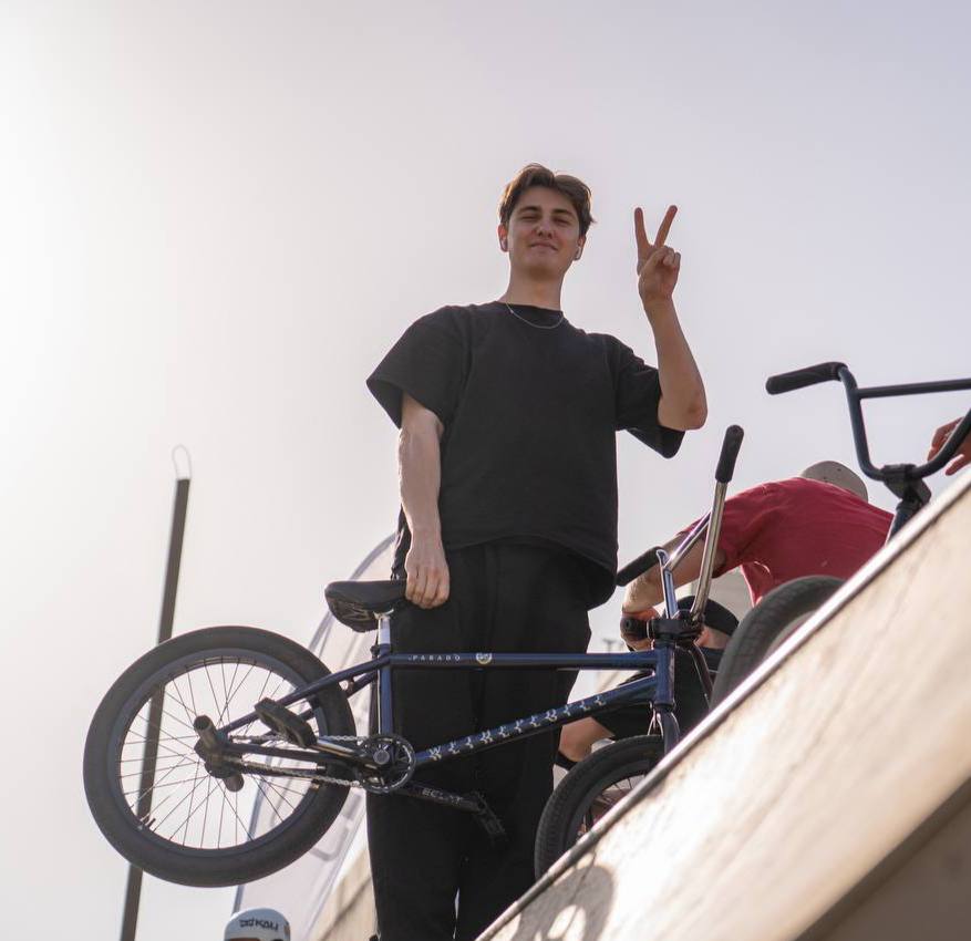 Артем Баратов