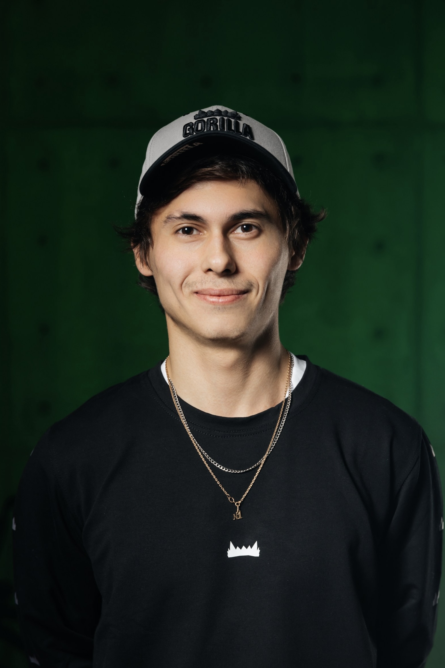 Алихан Можанов