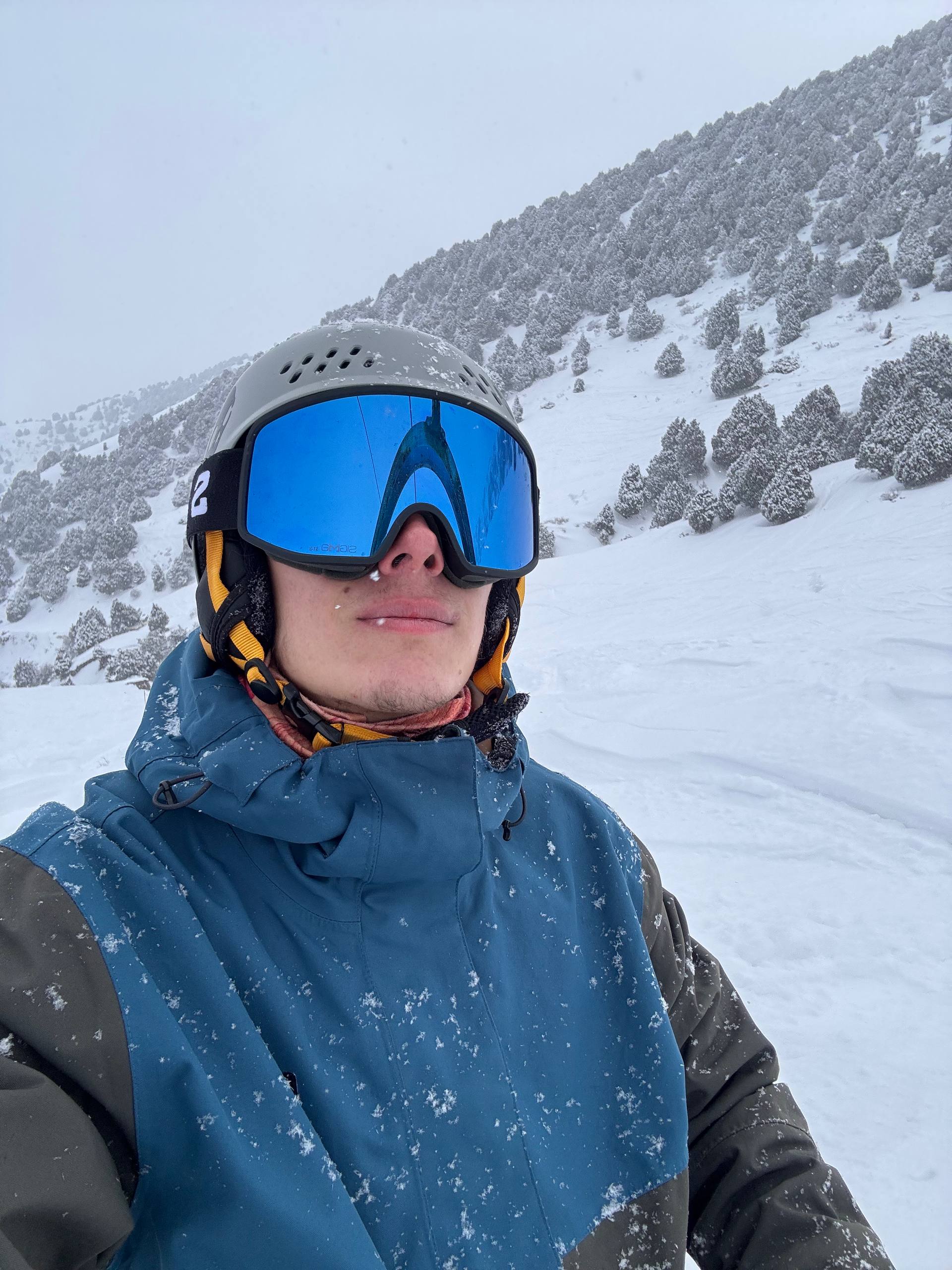 Георгий Морозов