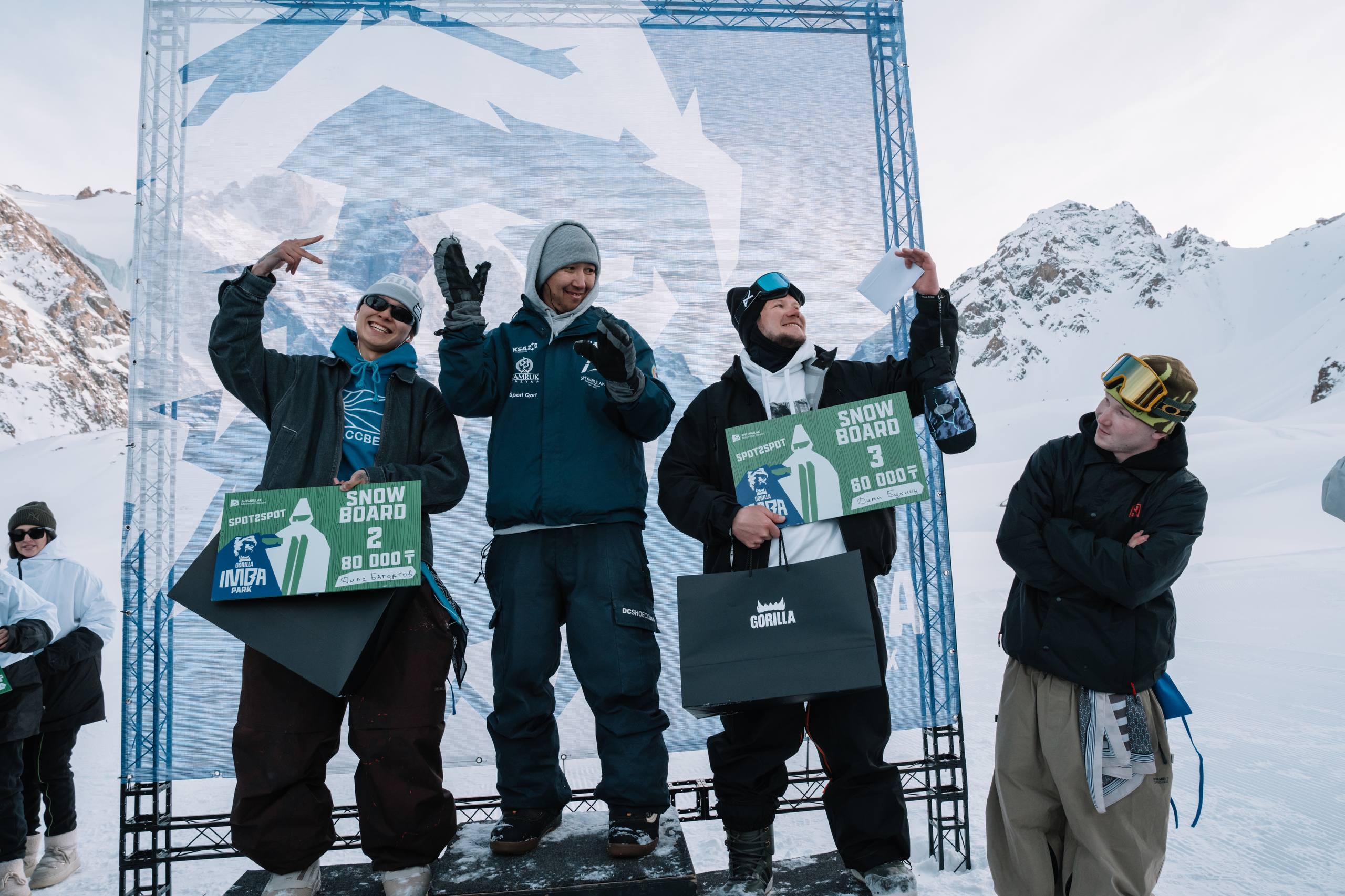 GORILLA IMBA PARK "SPOT TO SPOT" CONTEST | Snowboarding M